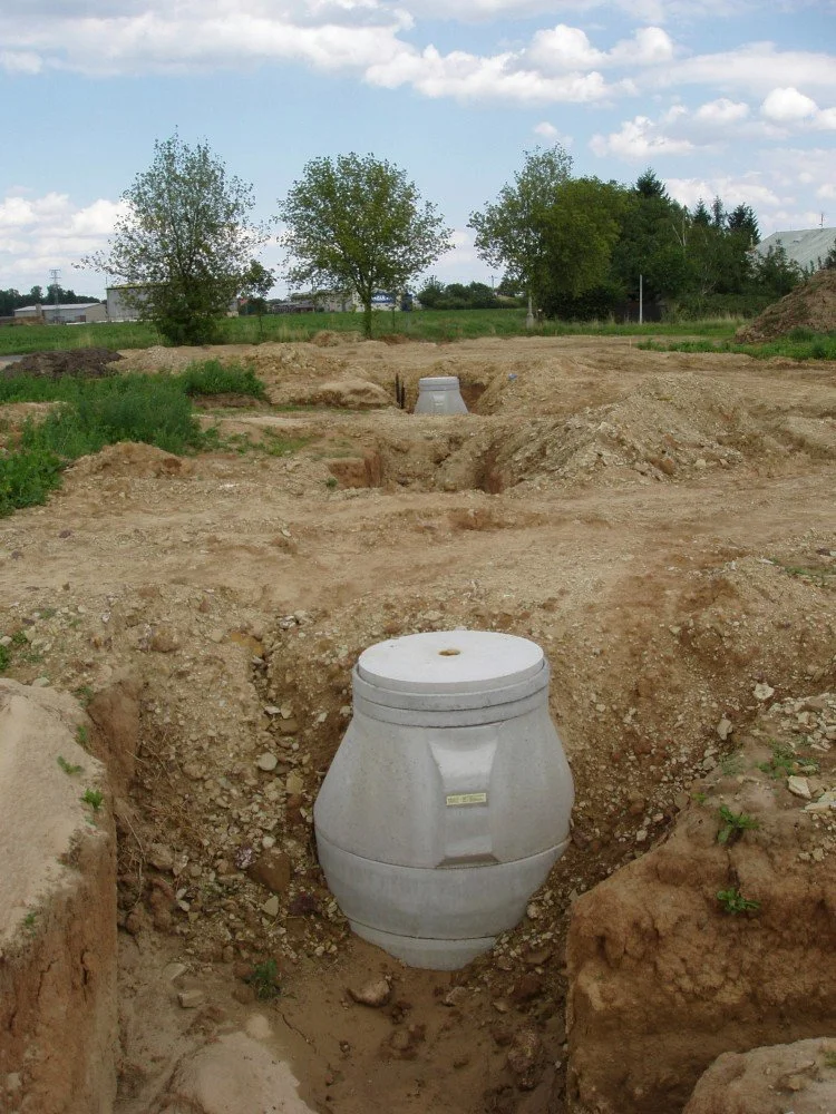 Betonové kanalizační šachty a studny (tl. stěny 90 mm)