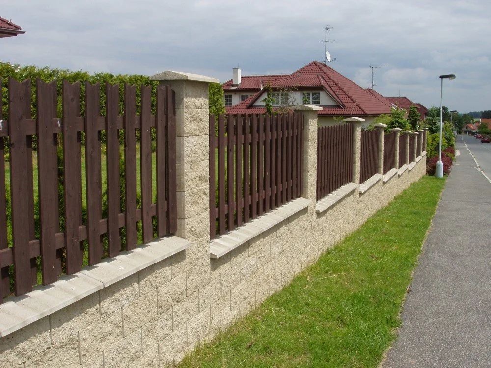 Betonové plotové tvárnice