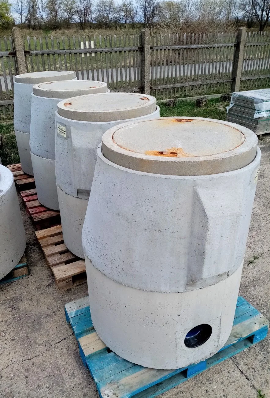 Betonové kanalizační šachty a studny (tl. stěny 90 mm)