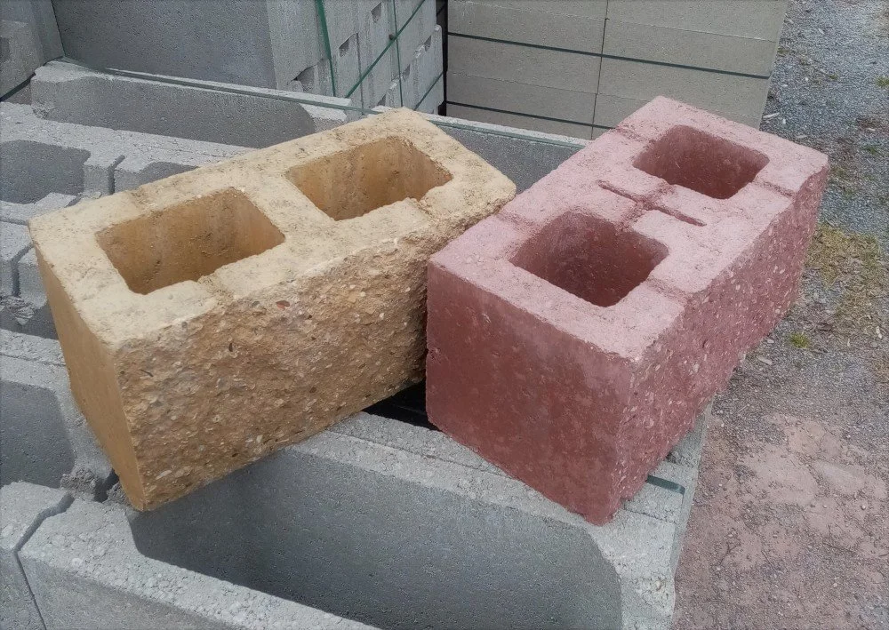 Betonové plotové tvárnice