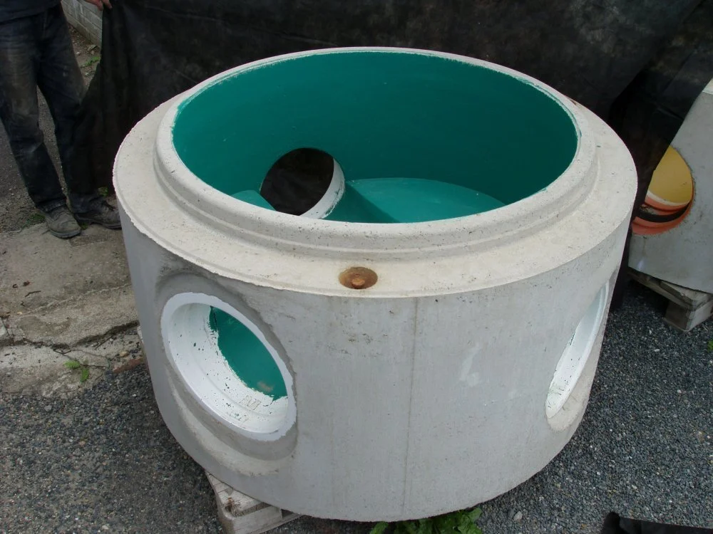 Betonové kanalizační šachty (tl. stěny 120 mm)