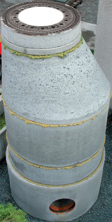 Betonové kanalizační šachty a studny (tl. stěny 90 mm)