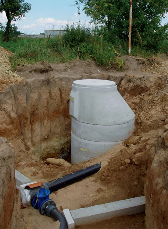 Betonové kanalizační šachty a studny (tl. stěny 90 mm)